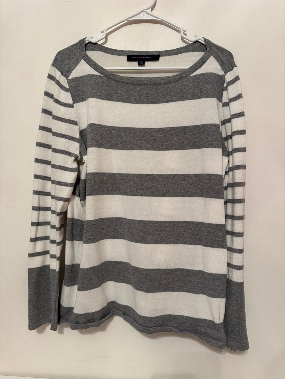 Tommy Hilfiger Gray & White Striped Long Sleeve Tee